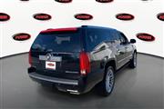 $23795 : Used 2014 Escalade ESV AWD 4d thumbnail