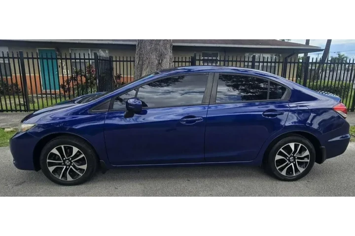 $3400 : Honda Civic 2015 image 2