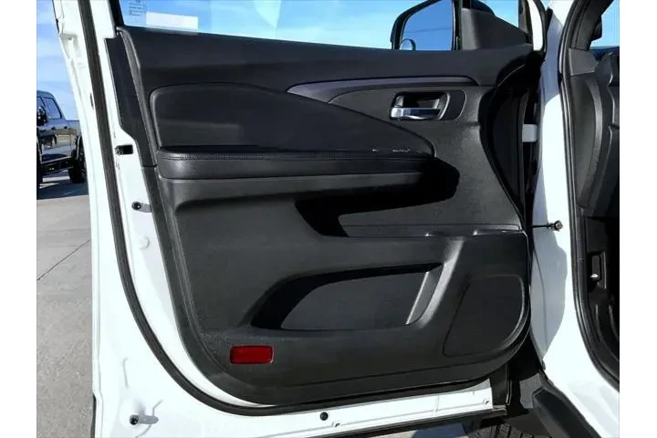 $24444 : Honda Passport 2021 AWD Spor image 9