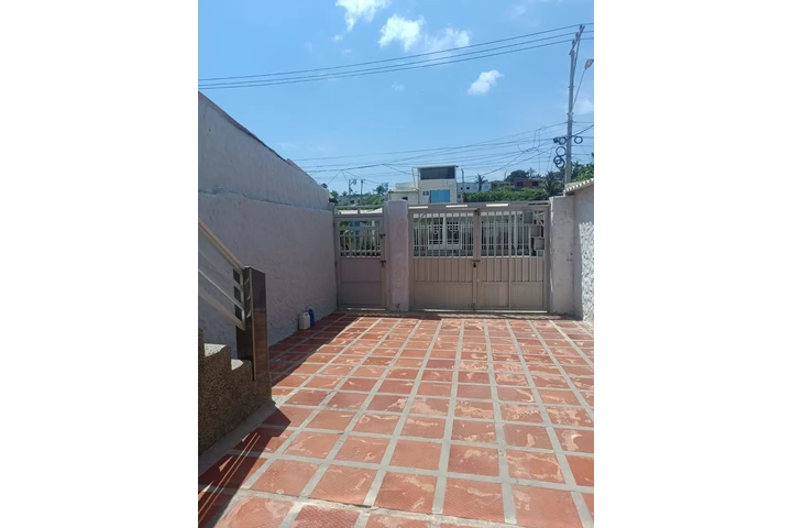$1100000 : Colombia Salgar  frente al mar image 7
