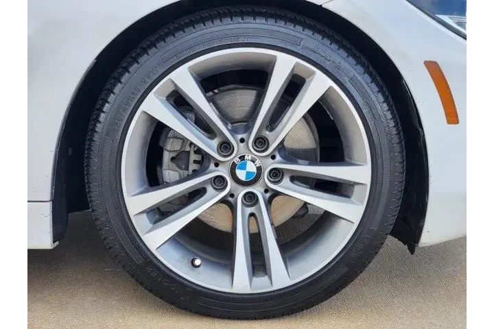 $15909 : BMW 4 Series 2018 430i 2dr C image 10