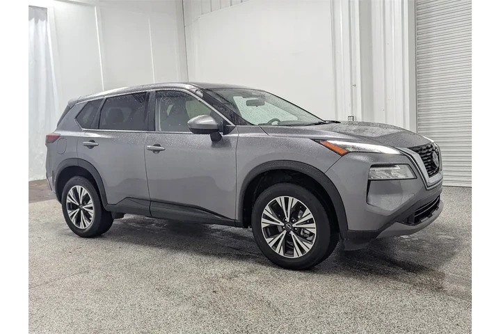 $21697 : Nissan Rogue 2023 SV 4dr Cro image 1