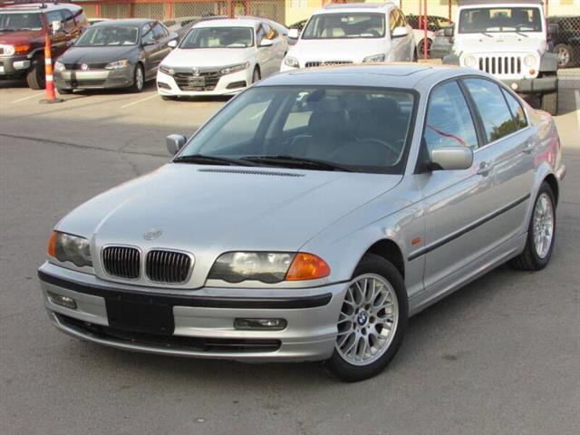 $6995 : 2000 BMW 3 Series 328i image 3