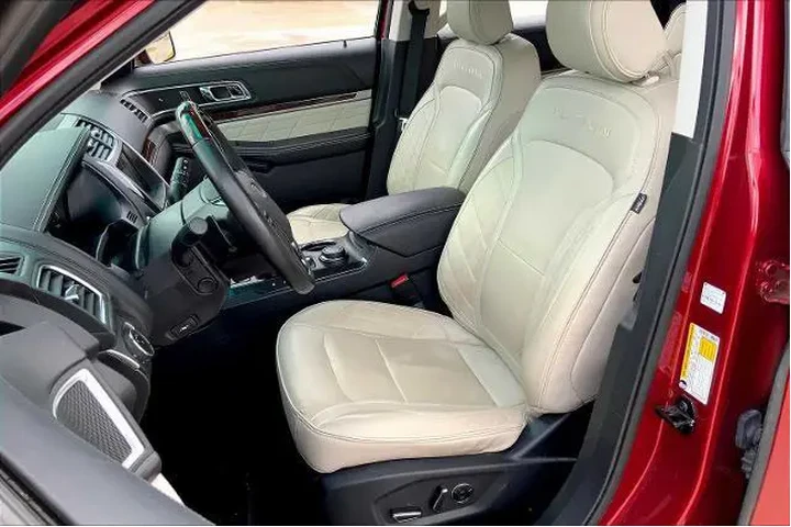 $21388 : Ford Explorer 2016 AWD Plati image 8