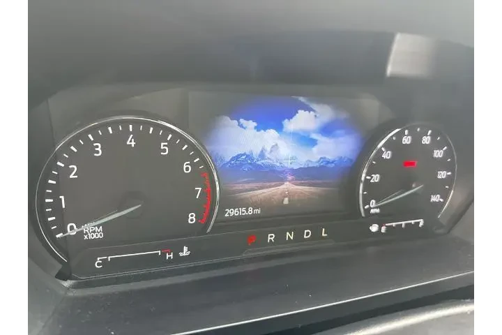 $29500 : Ford Explorer 2023 AWD XLT 4 image 9