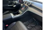 $30999 : Mercedes-Benz C-Class 2022 C thumbnail
