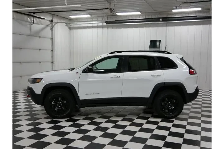 $25750 : Jeep Cherokee 2022 4x4 Trail image 6