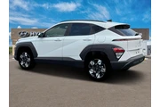 $23499 : Hyundai KONA 2025 AWD SEL 4d thumbnail