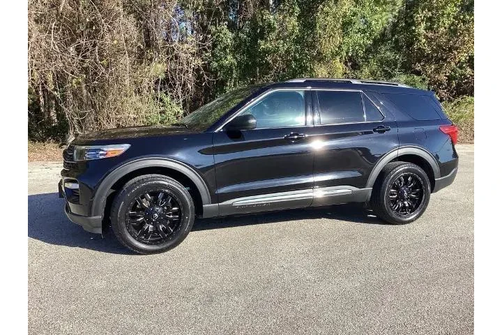 $19851 : Ford Explorer 2021 AWD XLT 4 image 6