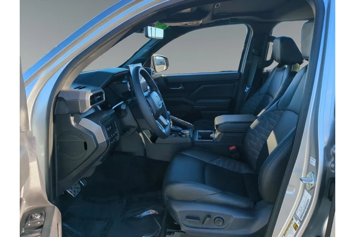 $39755 : Toyota Tacoma 2024 4x4 TRD O image 9