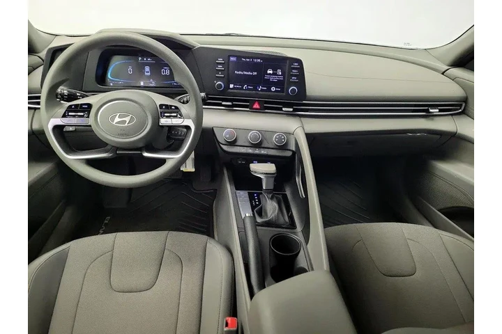 $21998 : Hyundai ELANTRA 2025 SE 4dr image 9