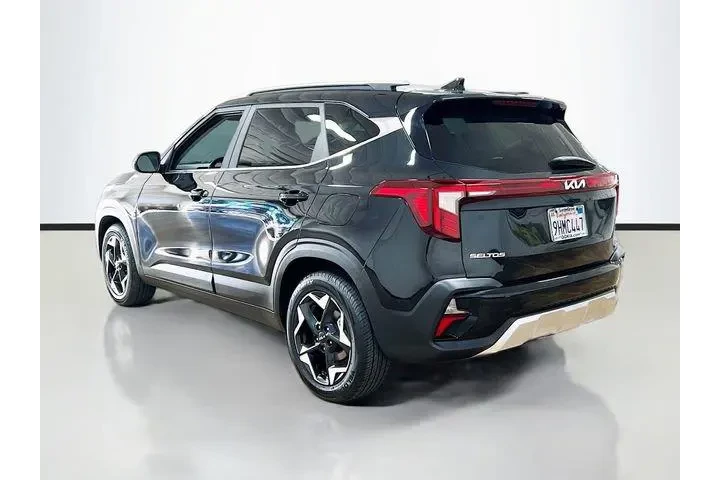 $17952 : Kia Seltos 2024 EX 4dr SUV image 5