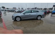 $16987 : Chevrolet Malibu 2023 LT 4dr thumbnail