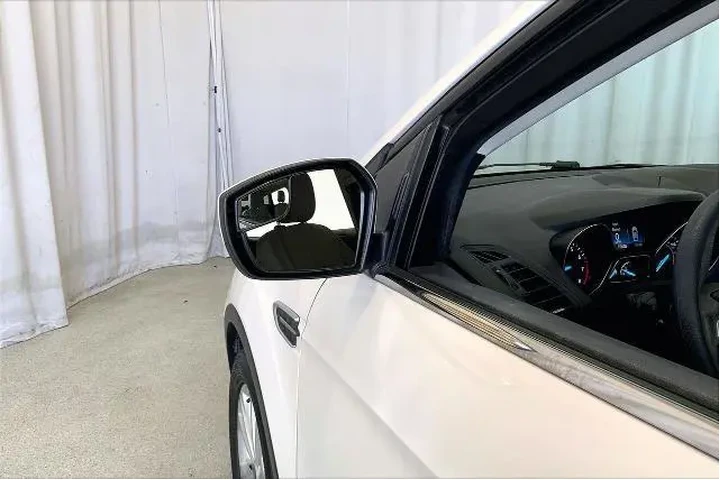 $11721 : Ford Escape 2019 SE 4dr SUV image 10