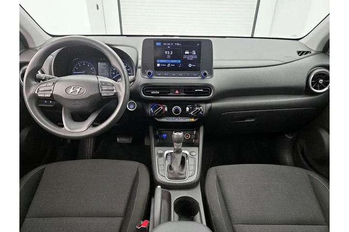 $18998 : Hyundai KONA 2022 AWD SEL 4d image 9