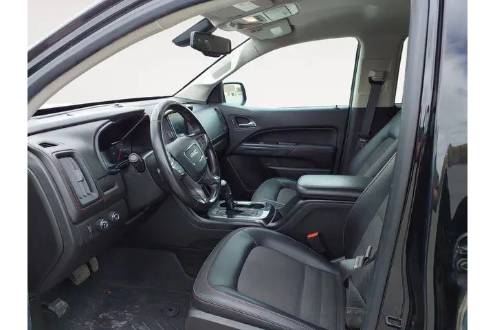 $15961 : GMC Canyon 2017 4x4 SLE 4dr image 3