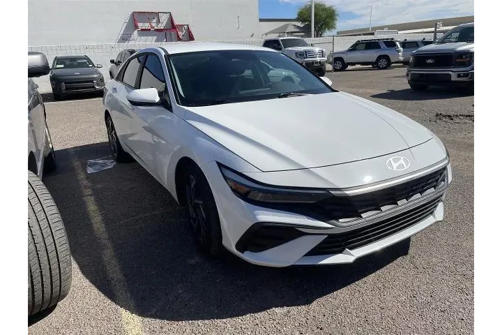$21888 : Hyundai ELANTRA 2024 SEL 4dr image 2