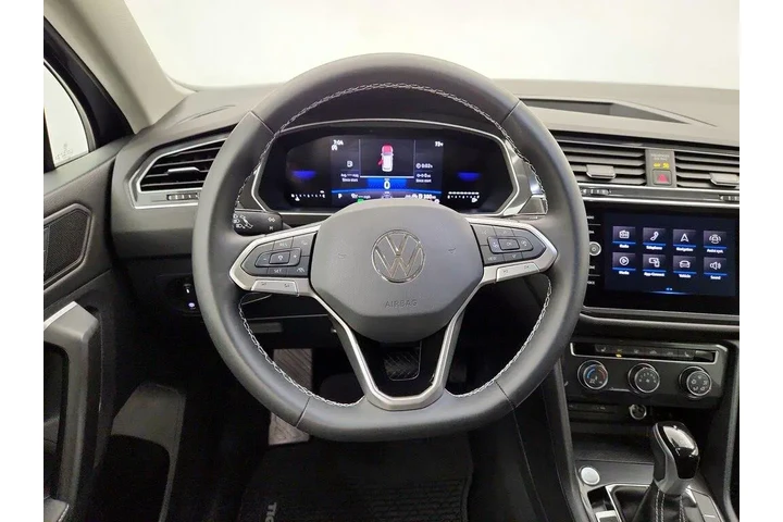 $22998 : Volkswagen Tiguan 2024 S 4dr image 10