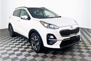 PRE-OWNED 2020 KIA SPORTAGE EX en Madison WV