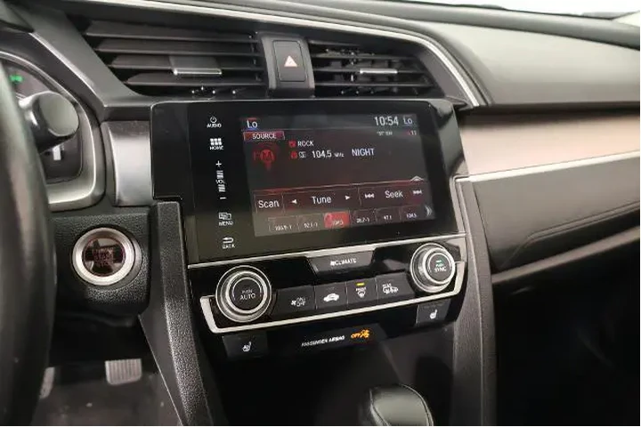 $15773 : Honda Civic 2017 EX-L 4dr Se image 5