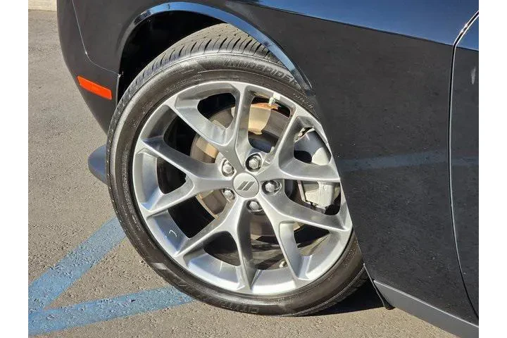 $24300 : Dodge Challenger 2023 GT 2dr image 8