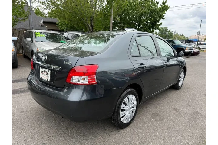 $5995 : 2009 Yaris image 9