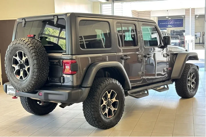 $25497 : Jeep Wrangler Unlimited 2018 image 4