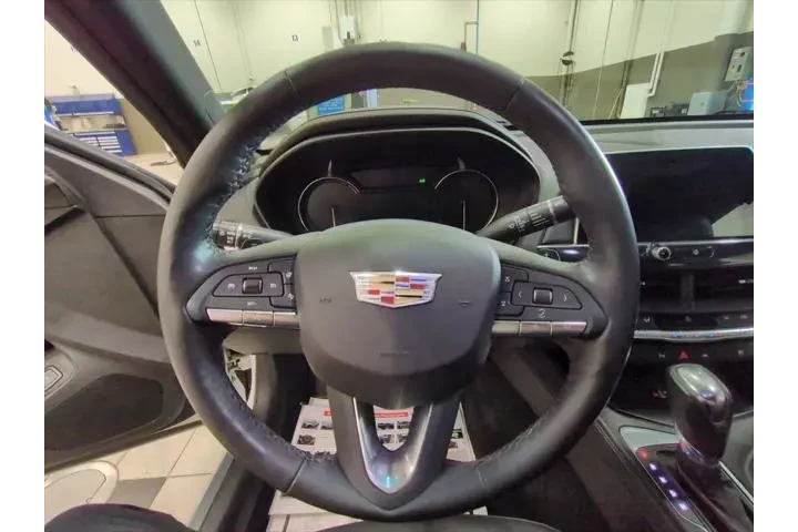 $27576 : Cadillac CT4 2023 AWD Premiu image 7