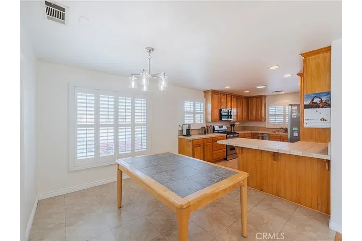 $1500 : 939 Belson St, Torrance, CA 90 image 3