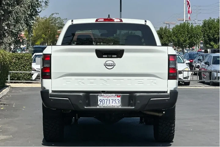 $32575 : Nissan Frontier 2023 4x2 S 4 image 5
