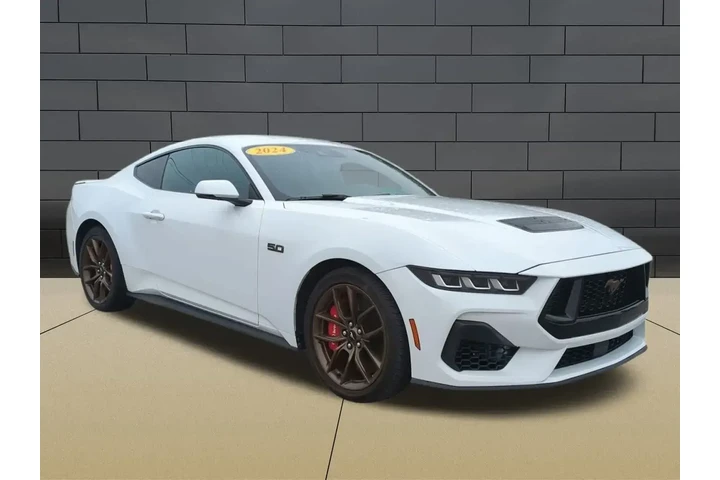 $38560 : Ford Mustang 2024 GT Premium image 2