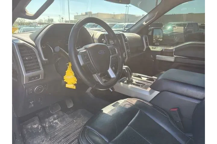 $28000 : Ford F-150 2019 4x4 Lariat 4 image 9