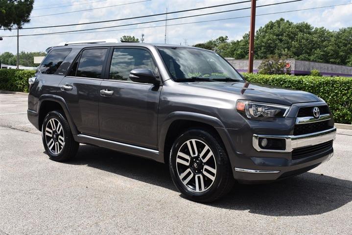 2017 4Runner Limited image 2