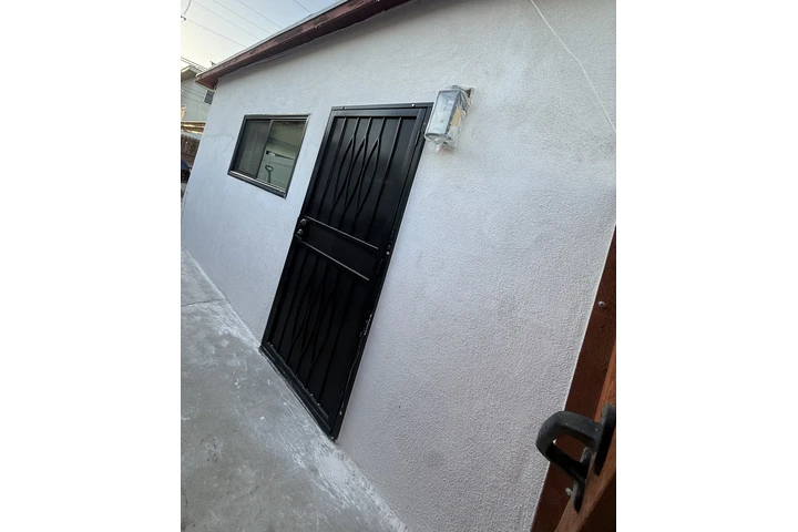 $1100 : Cuarto Privado image 3