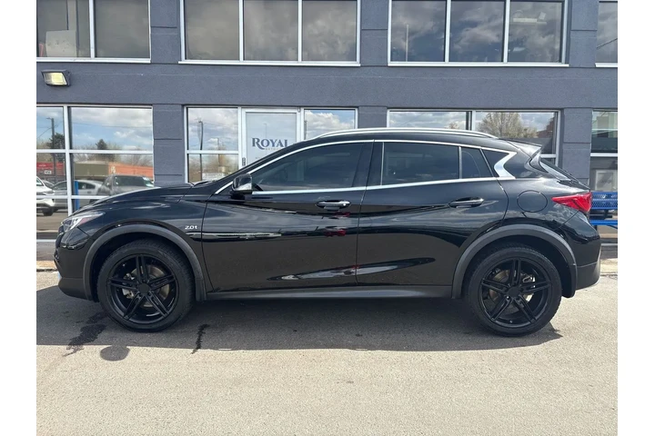 $12995 : 2018 INFINITI QX30 Premium image 5