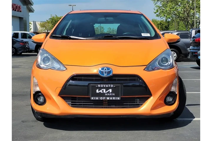 $9599 : 2015 Prius c Four image 2