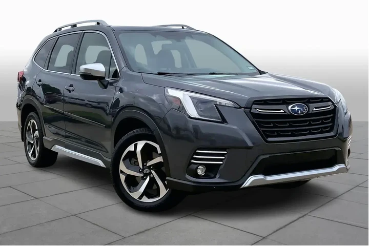 $29471 : Subaru Forester 2022 AWD Tou image 3