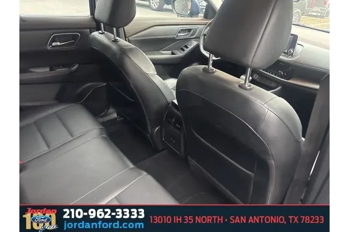 $17173 : Nissan Rogue 2021 SV 4dr Cro image 7