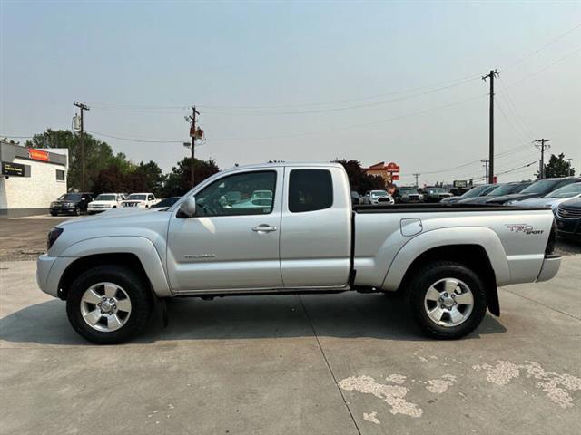 $14975 : 2007 Tacoma V6 image 9