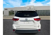$24900 : Toyota Highlander 2017 AWD L thumbnail