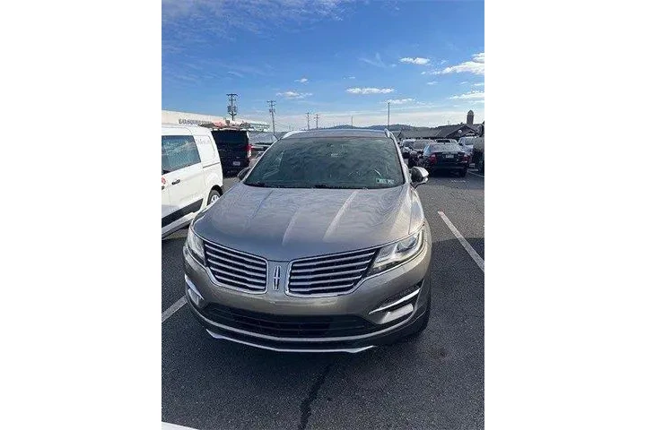 $15490 : Lincoln MKC 2017 AWD Reserve image 2