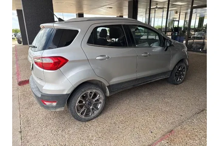 $14374 : Ford EcoSport 2021 Titanium image 8