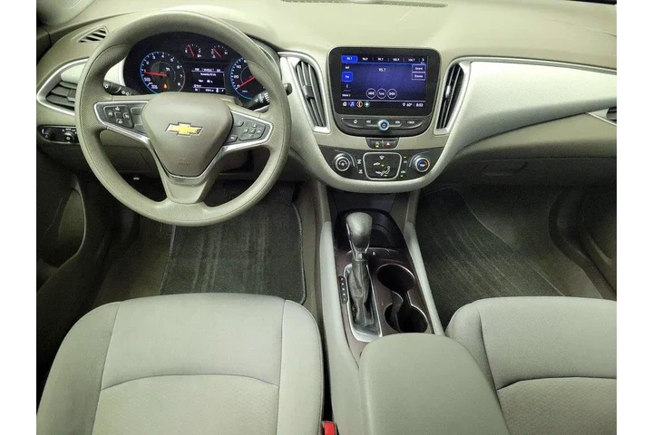 $18998 : Chevrolet Malibu 2021 LS 4dr image 9