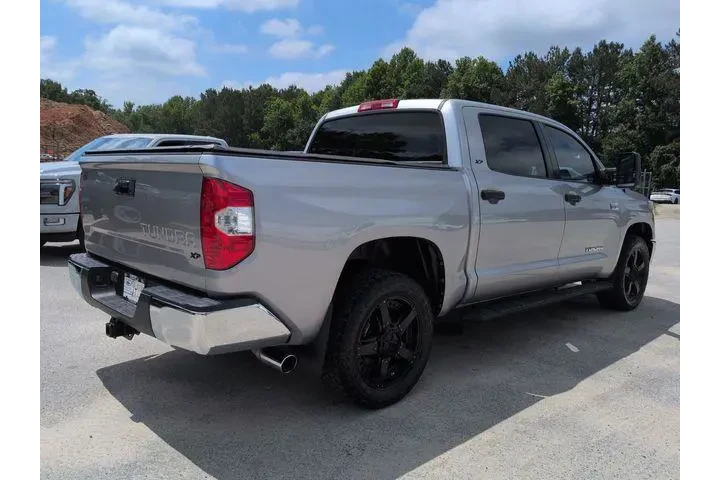 $26746 : Toyota Tundra 2018 4x2 SR5 4 image 6