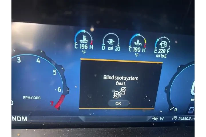 $35567 : Ford F-150 2024 4x2 STX 4dr image 10