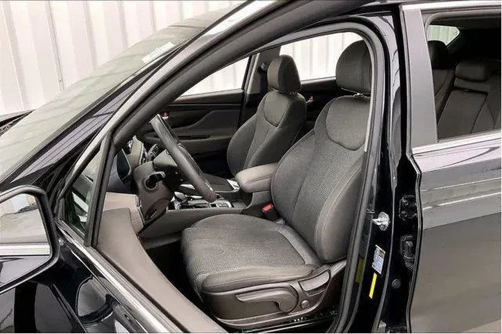 $13490 : Hyundai SANTA FE 2020 AWD SE image 8