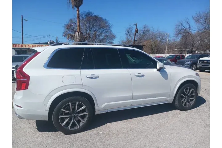 $19000 : 2019 XC90 T6 Momentum image 1