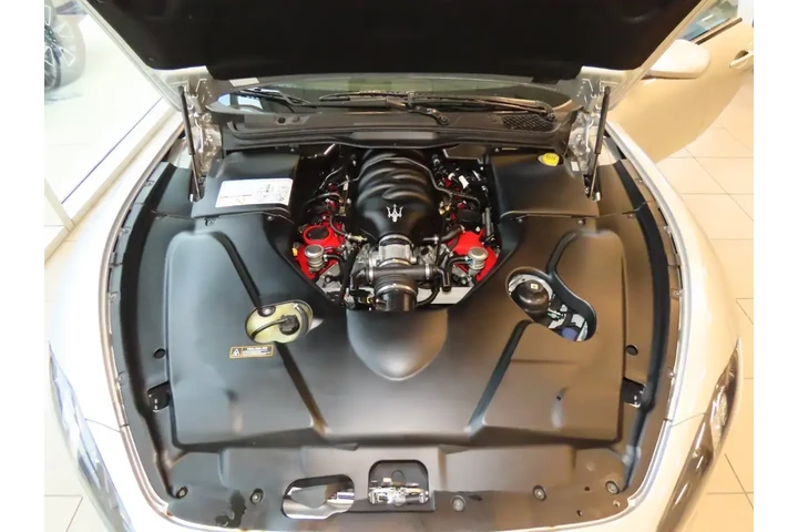 $17999 : Maserati GranTurismo 2014 Sp image 6