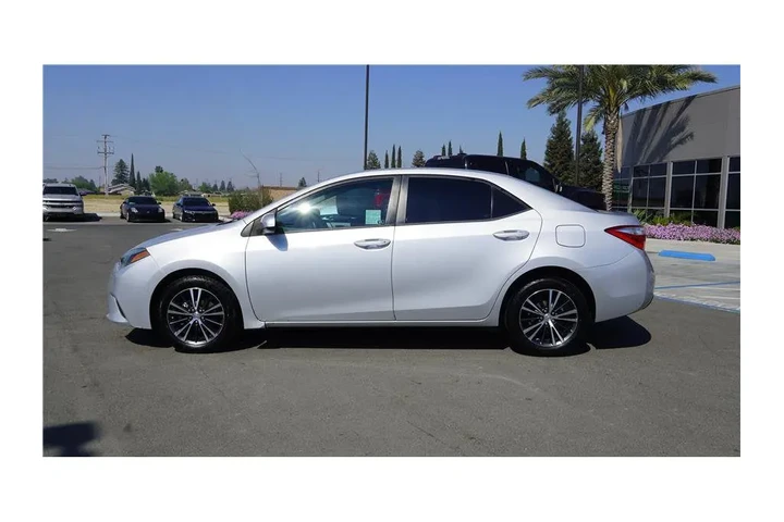 $15984 : 2016 Corolla LE Plus Sedan 4D image 9