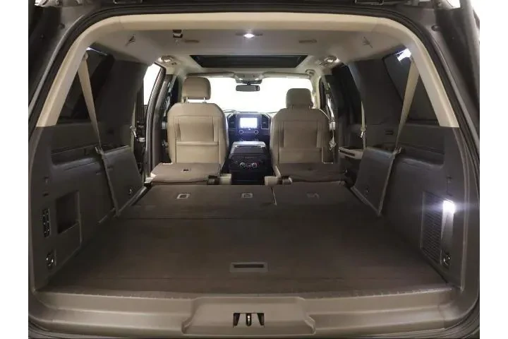 $39995 : Ford Expedition MAX 2021 4x4 image 10